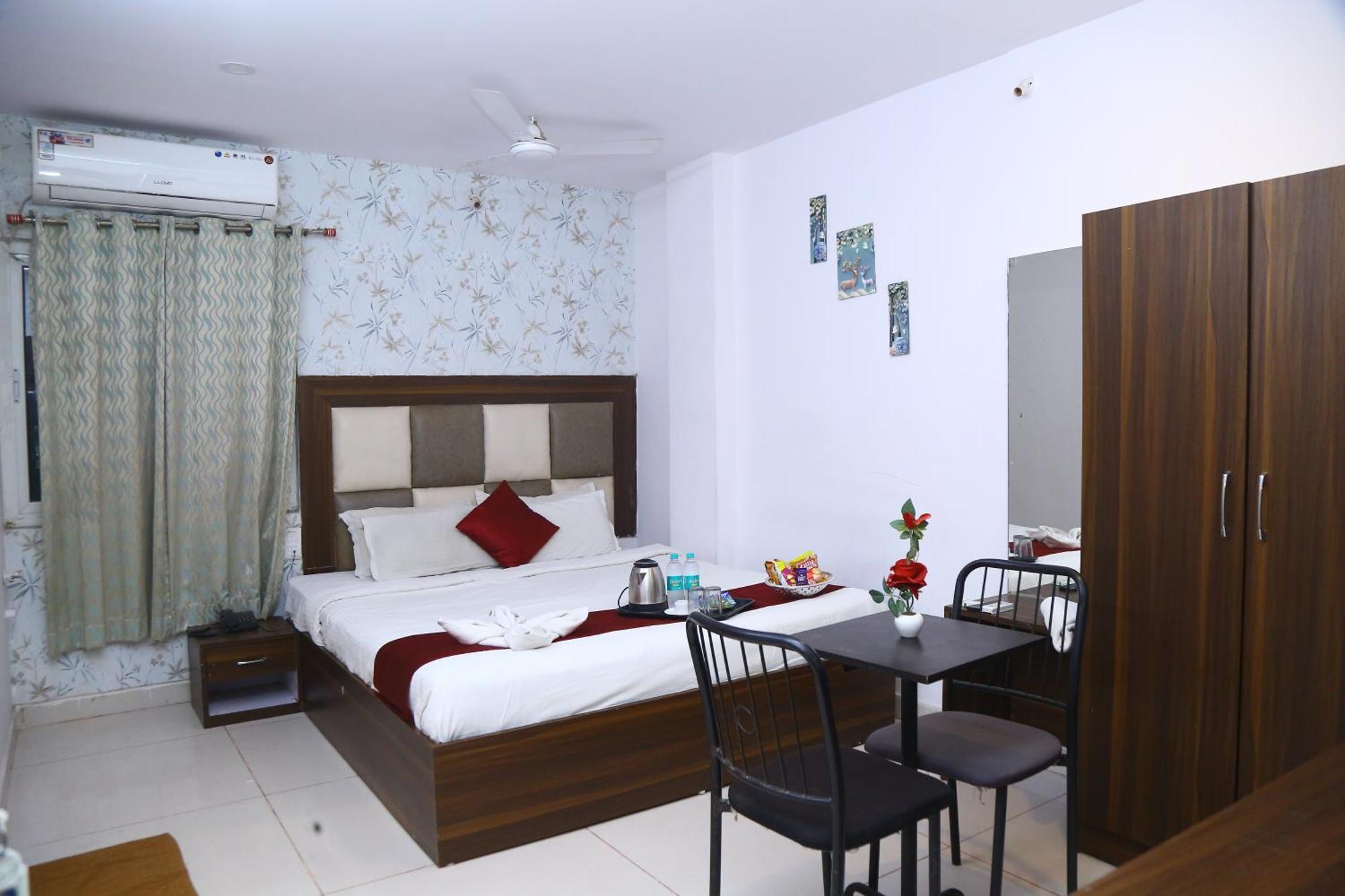 Hotel Mn Grand Shamshabad Airport Zone Hyderabad Ngoại thất bức ảnh