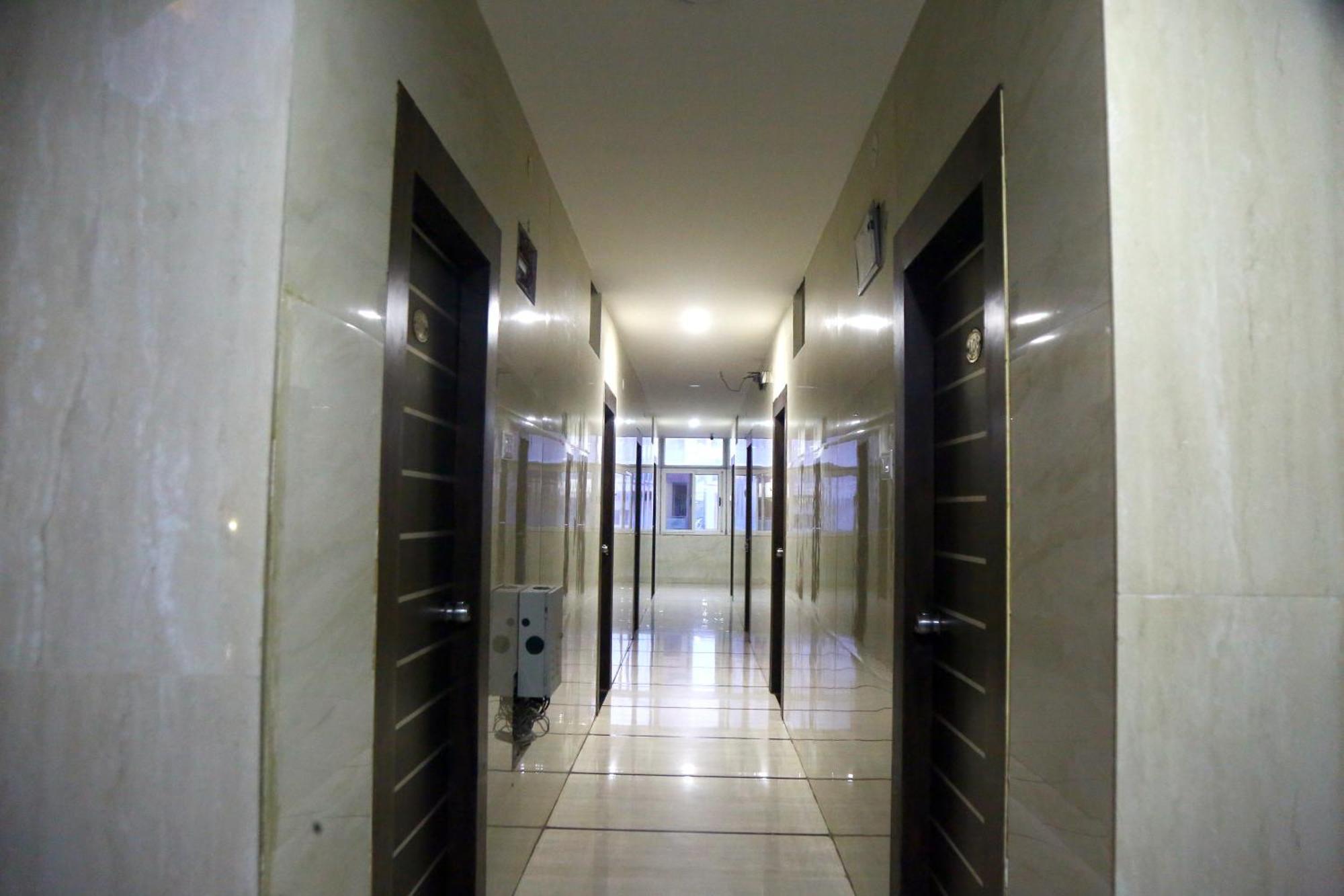 Hotel Mn Grand Shamshabad Airport Zone Hyderabad Ngoại thất bức ảnh